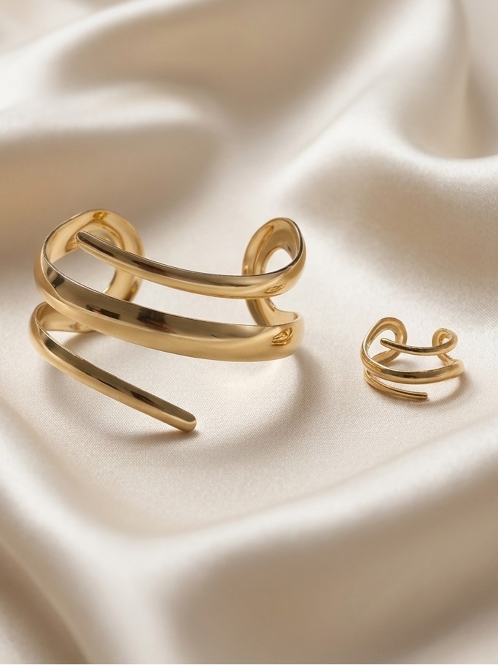 New! Gold Spiral Open Cuff Bracelet and Ring Set